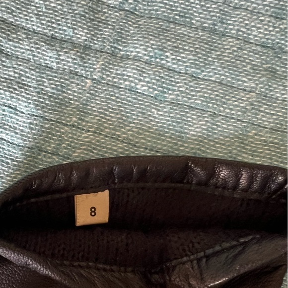 Vintage Black Leather Gloves by Fownes, size 8 - Picture 3 of 6